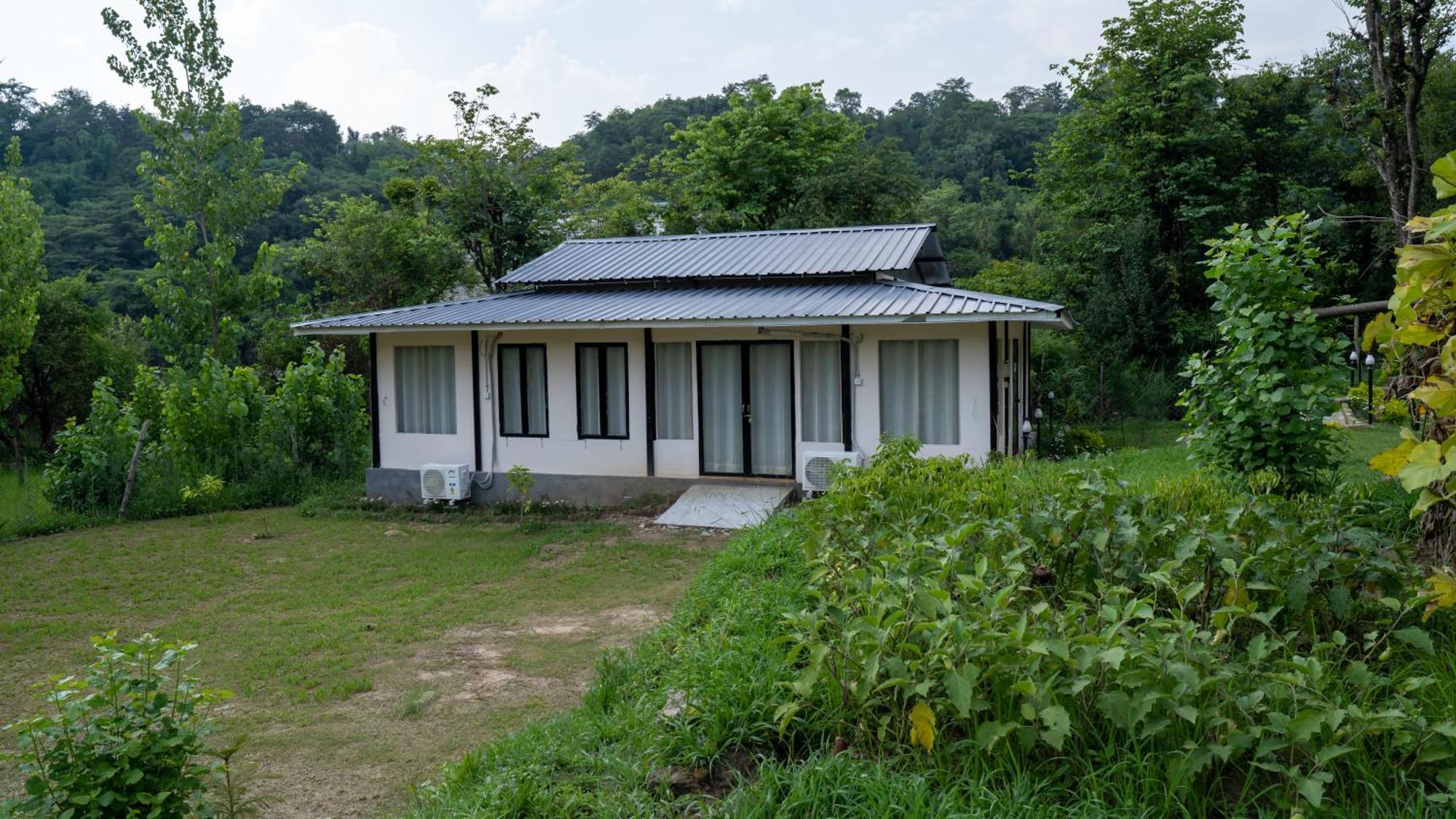 Dev Bhoomi Farms & Cottages Dharamszala Kültér fotó