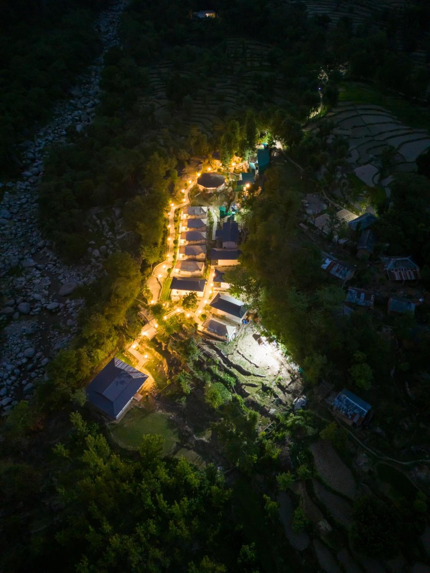 Dev Bhoomi Farms & Cottages Dharamszala Kültér fotó