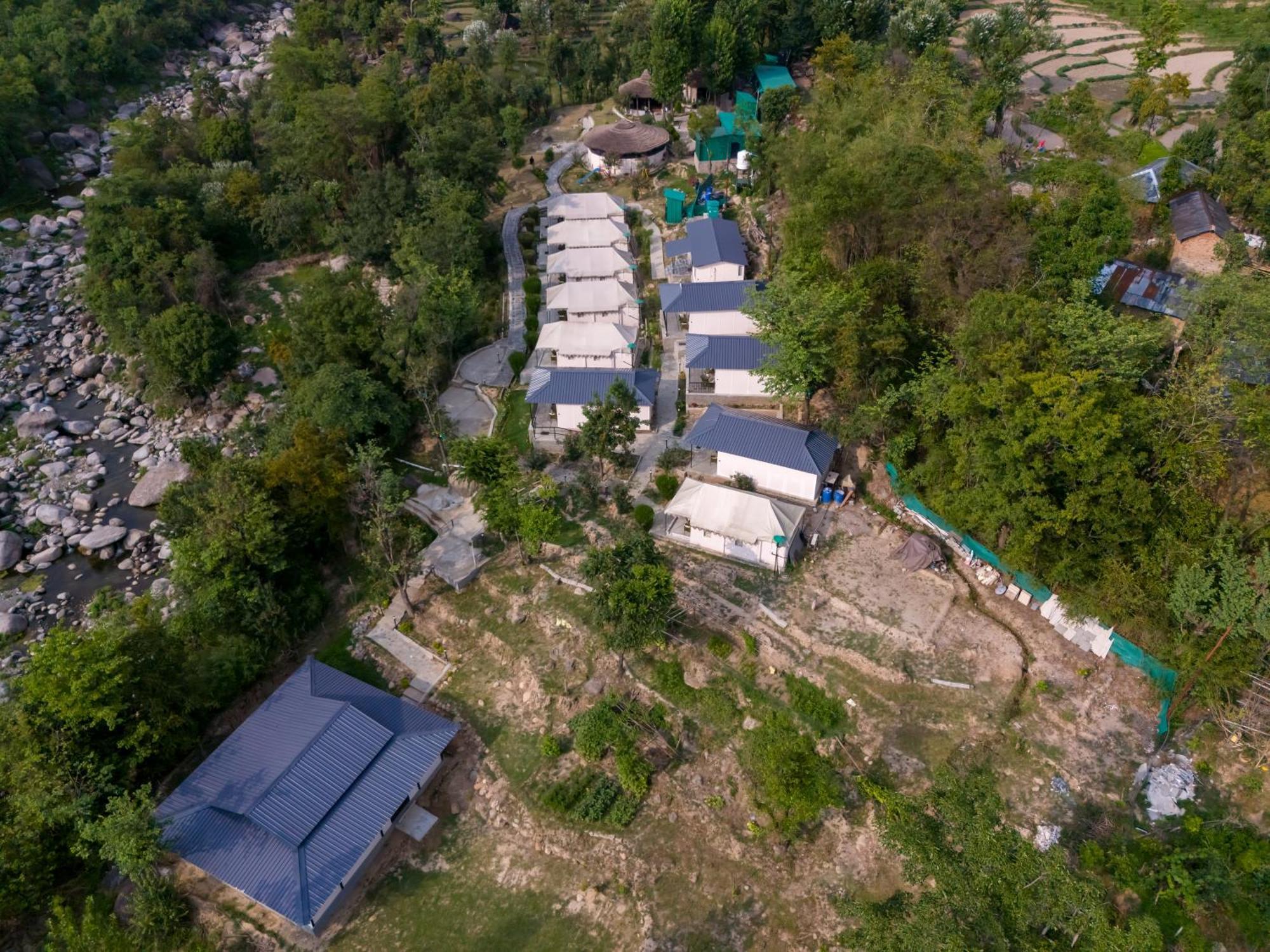 Dev Bhoomi Farms & Cottages Dharamszala Kültér fotó