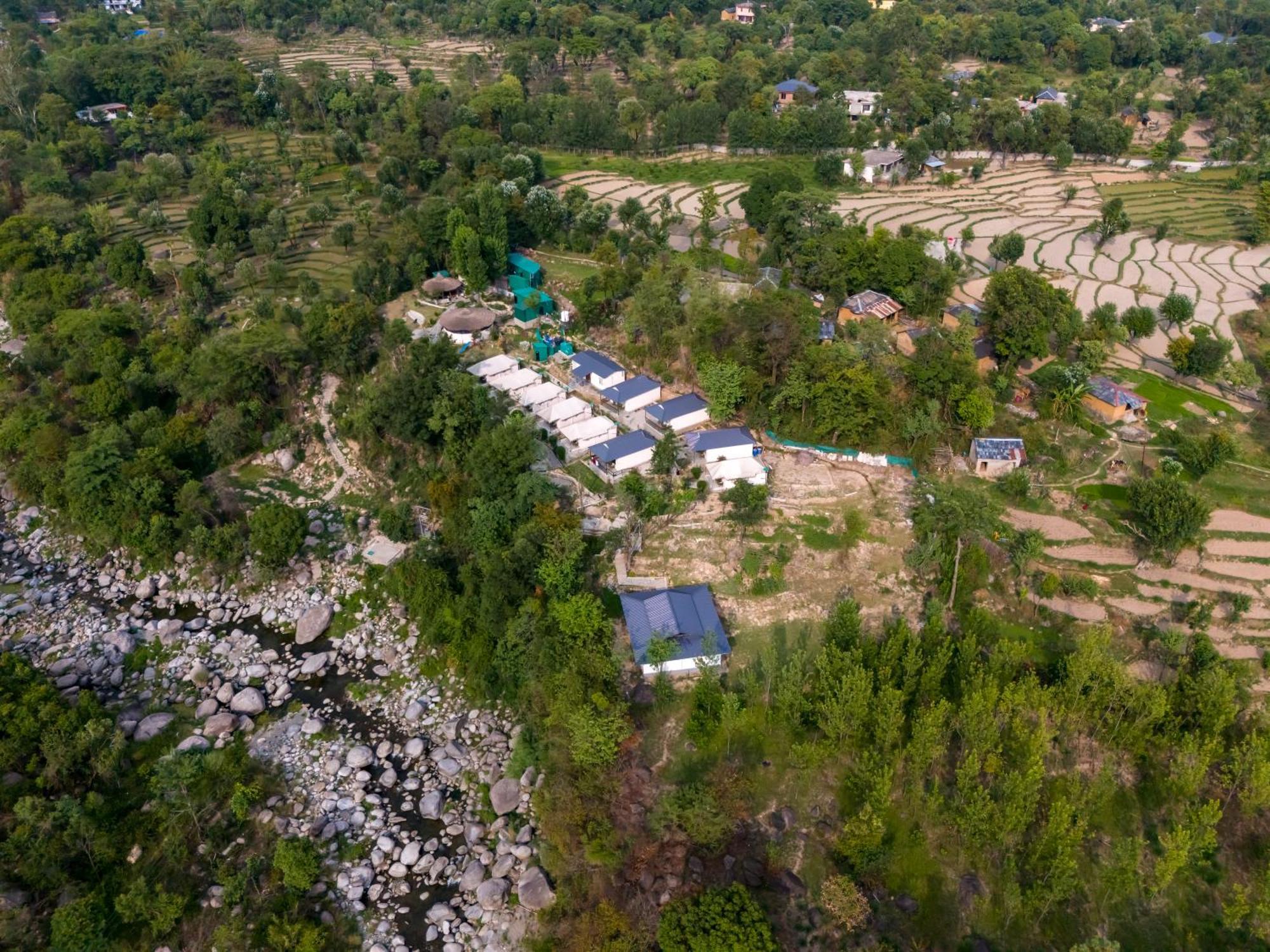 Dev Bhoomi Farms & Cottages Dharamszala Kültér fotó